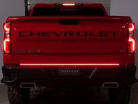 GM 19418352 60-Inch Blade LED Tailgate Light Bar by Putco