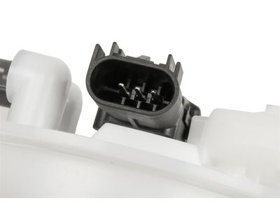 2013 Chevrolet Silverado Fuel Pump - 84376555