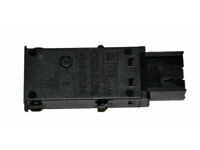 GM 13318777 Receptacle Assembly, Audio Disc Player *Jet Black