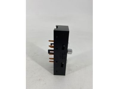 GM 20731011 Switch Module Driver Seat Adjust