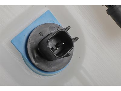 2022 Cadillac XT4 Washer Reservoir - 84766488