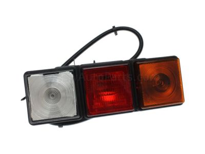 2004 Chevrolet Silverado Back Up Light - 15910344