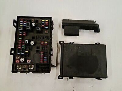 2011 GMC Savana Fuse Box - 22737795