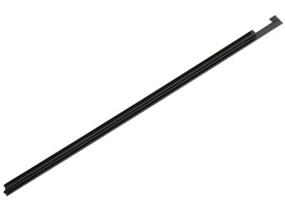 13402214 GM Sealing Strip Assembly, Quarter Window Outer Belt Product Photo 2 of 3