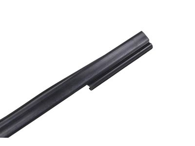 2005 Cadillac CTS Door Seal - 25778966