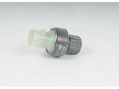 GMC Sierra HVAC Pressure Switch - 15765001