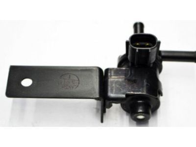 GM 88969152 Valve,Evap Emission Canister Vent Solenoid(W/Bracket)