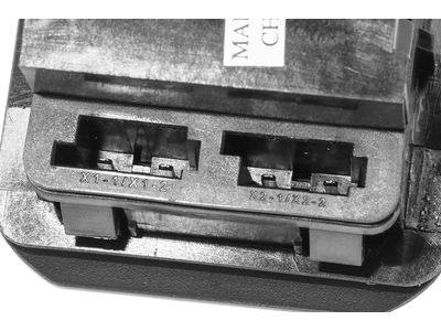 22847178 GM Receptacle Assembly, Accessory Power *Black Product Photo 4 of 4