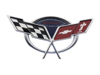 GM 19207388 Front Bumper Emblem Assembly