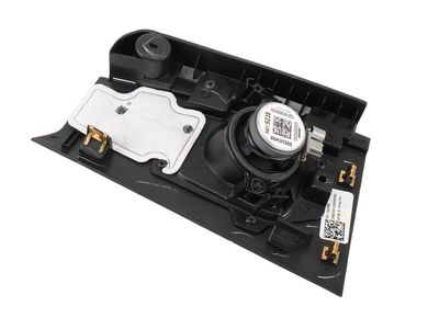84338069 GM Molding Assembly, Body Rr Cor Upr Garn *Jet Black Product Photo 2 of 3