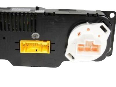 GM 15842234 Heater & Air Conditioner Control Assembly