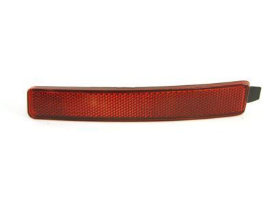 Chevrolet Bumper Reflector - 25881881