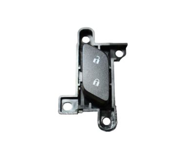 2019 Chevrolet Suburban Door Lock Switch - 84672418