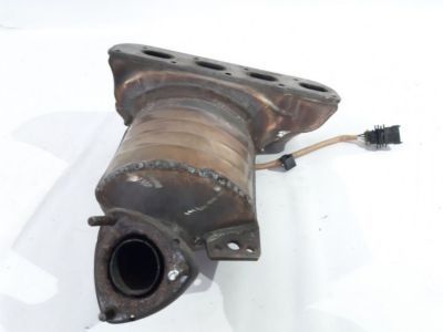 2013 Chevrolet Volt Exhaust Manifold - 55582598