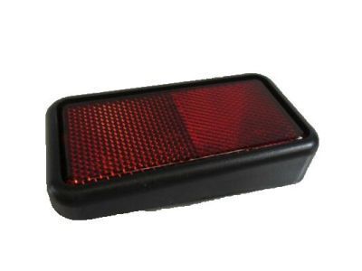 Hummer H3 Bumper Reflector - 15888417