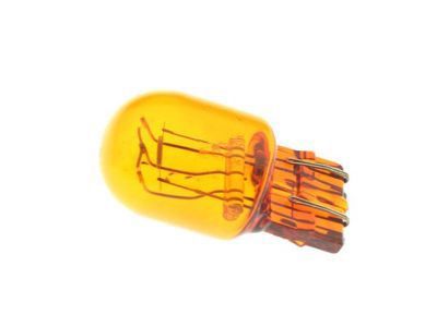 Chevrolet Tahoe Headlight Bulb - 13579188