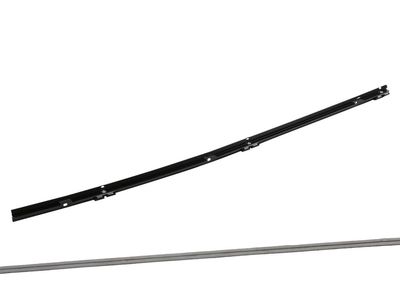 15286161 GM Retainer, Windshield Reveal Molding Product Photo 2 of 2