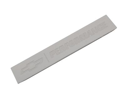 2016 Chevrolet Suburban Emblem - 22942442