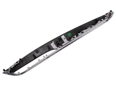 84391045 GM Applique Assembly, Front S/D T/Pnl *Twenty, Two Cr Product Photo 2 of 2
