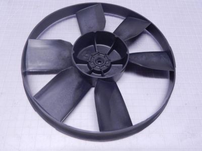 Pontiac Bonneville A/C Condenser Fan - 22098794