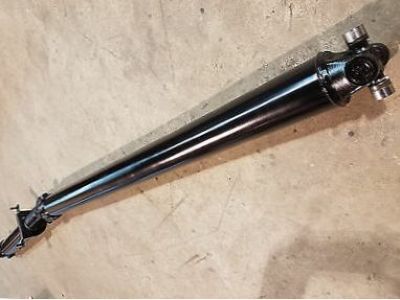 GM 25857886 Front & Rear Propeller Shaft Assembly