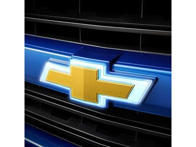2017 Chevrolet Silverado Emblem - 84129740