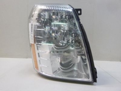 2014 Chevrolet Tahoe Headlight - 25897647