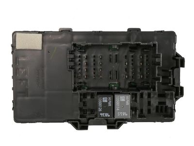 Chevrolet Silverado Fuse Box - 23459422