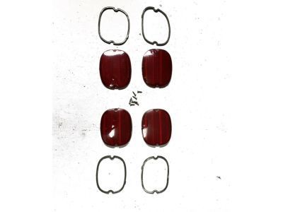16509625 GM Lens, Rear Combination Lamp Product Photo 4 of 5
