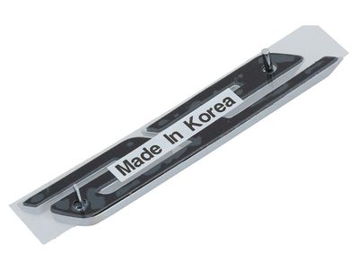 2022 Chevrolet Camaro Emblem - 23345205
