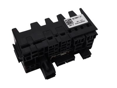 2022 GMC Sierra Fuse Box - 84738241