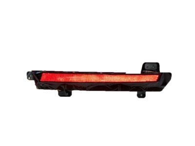 Chevrolet Suburban Bumper Reflector - 84240627