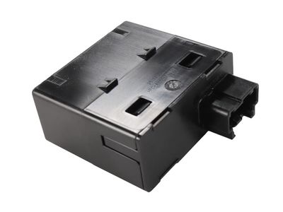 13540950 GM RECEPTACLE ASM-DUAL CHRG ONLY *JET BLACK Product Photo 1 of 3