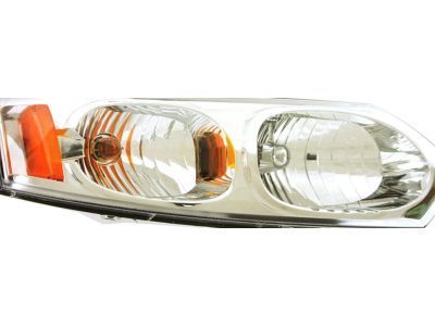 2004 Saturn Ion Headlight - 15919400