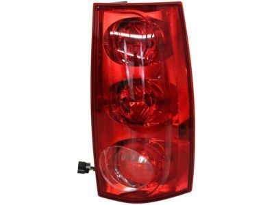 GMC Yukon Back Up Light - 25975976