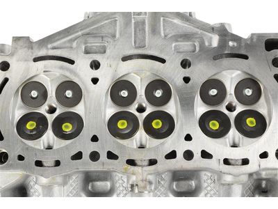 GM Cylinder Head - 12679101