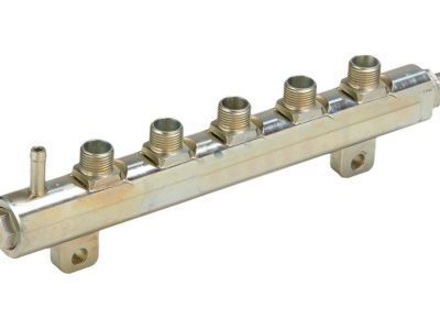 2006 Chevrolet Express Fuel Rail - 97361353