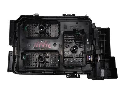 2021 Chevrolet Equinox Fuse Box - 84974743