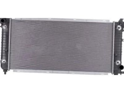 2017 GMC Sierra Radiator - 84164908