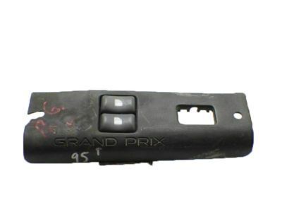10280970 GM Plate, Front Side Door Armrest Switch Mount *Graphite Product Photo 2 of 3
