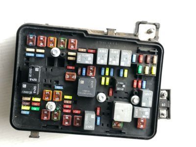 Chevrolet Equinox Fuse Box - 20848337